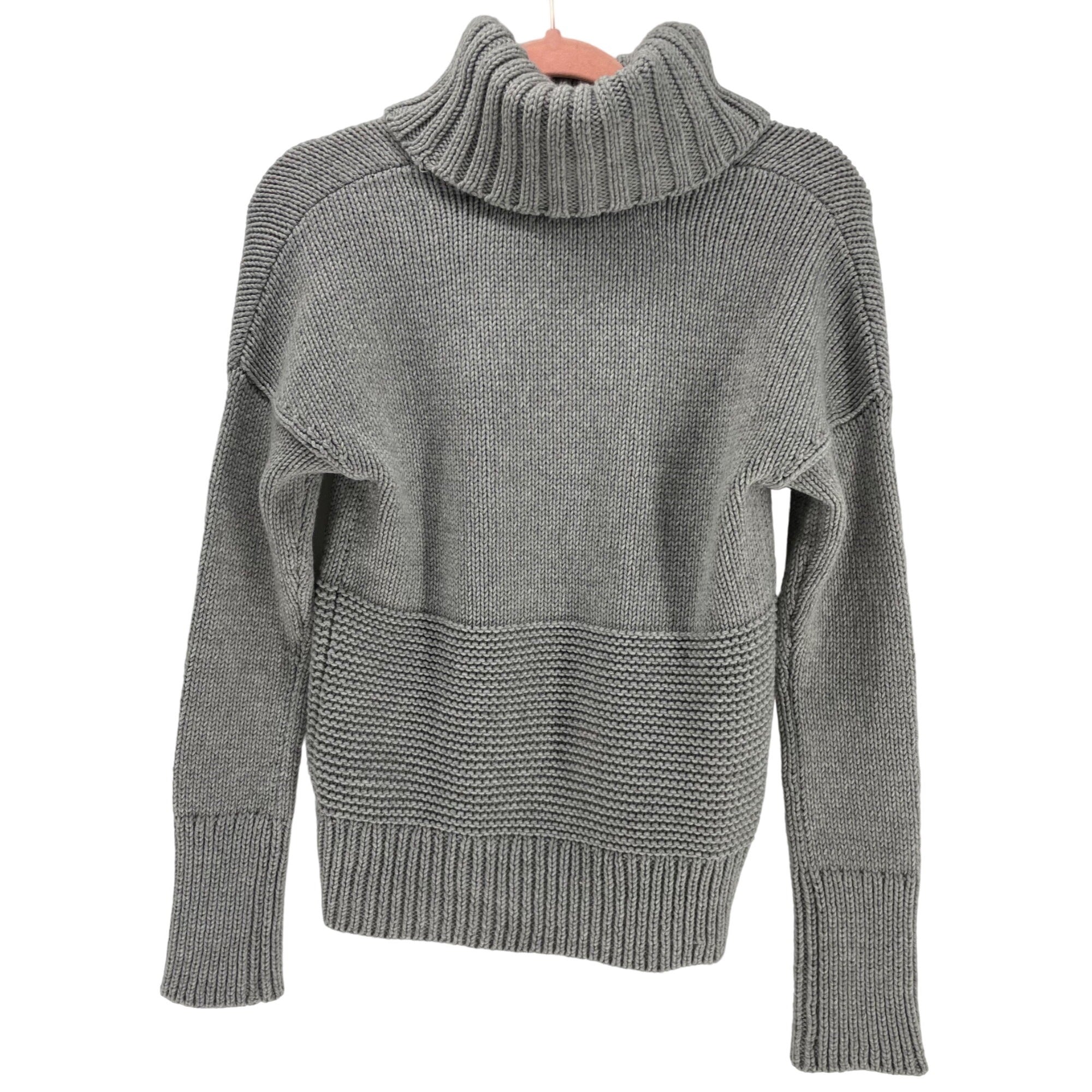 GAP Women’s XS Gray Cowl Neck Sweater