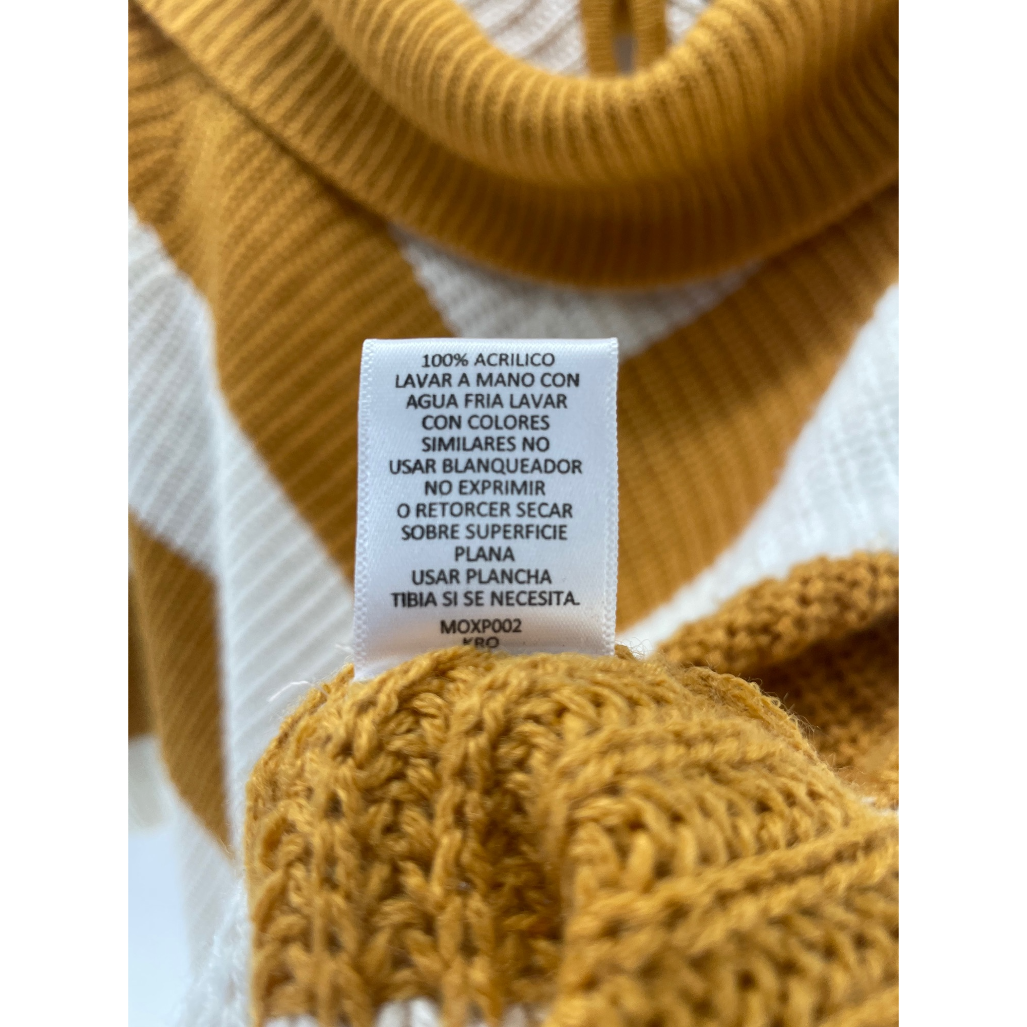 Derek Heart Plus 2X Women’s Yellow & White Striped Knit Cowl Neck Sweater