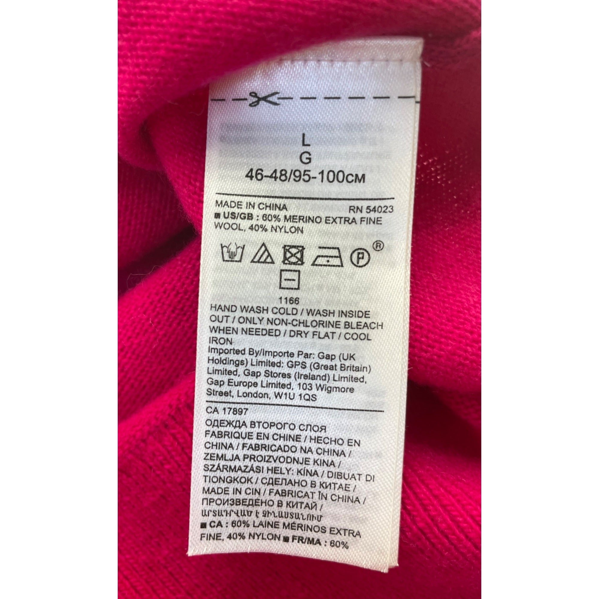 Banana Republic Women’s Large Fuchsia Cashmere Crew Neck Sweater