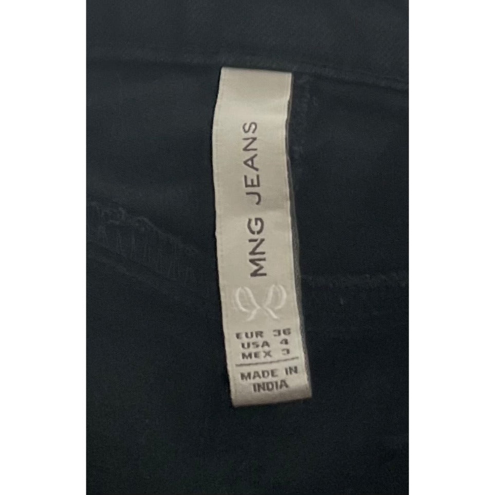 MNG Jeans Women's Size 4 Black Denim Embroidered Lace Fringe Hem Shorts