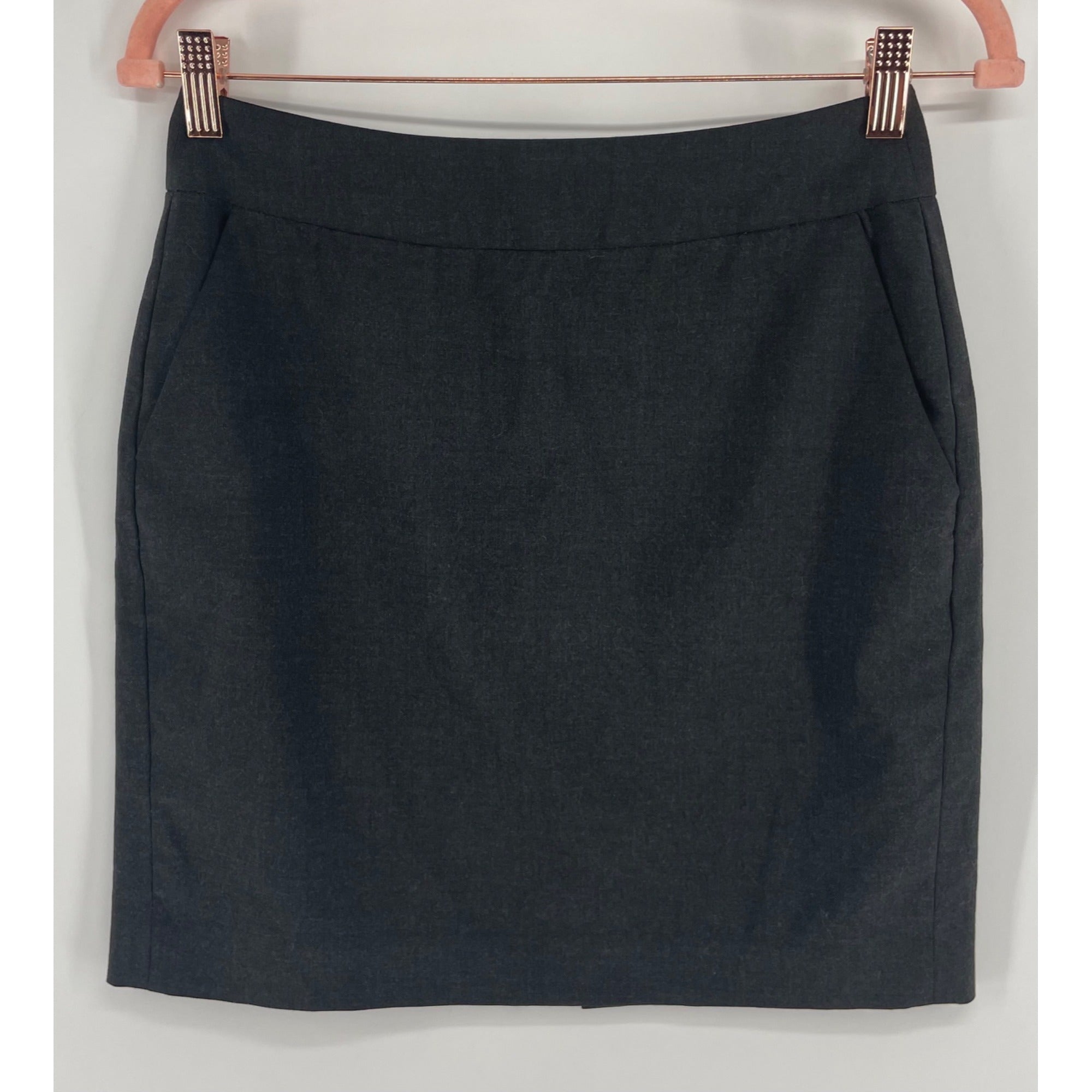 Banana Republic Women's Size 0P Dark Grey Mini Skirt