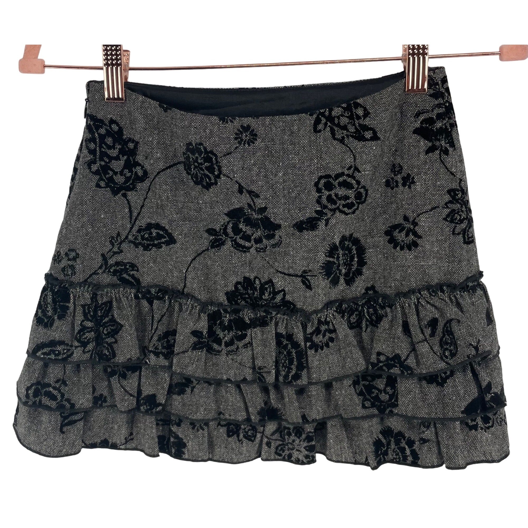 Monkey Wear Girl's Size 10 Grey & Black Floral Print Tweed Ruffle Hem Mini Skirt