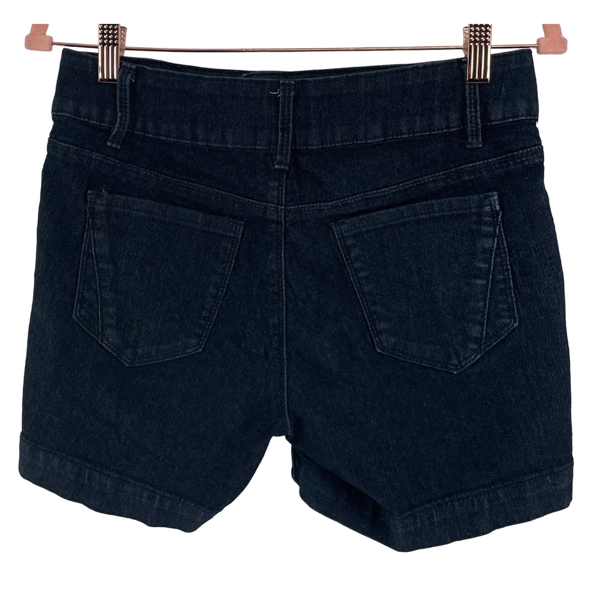 D. Jeans New York Women's Size 4 Dark Wash Denim Shorts