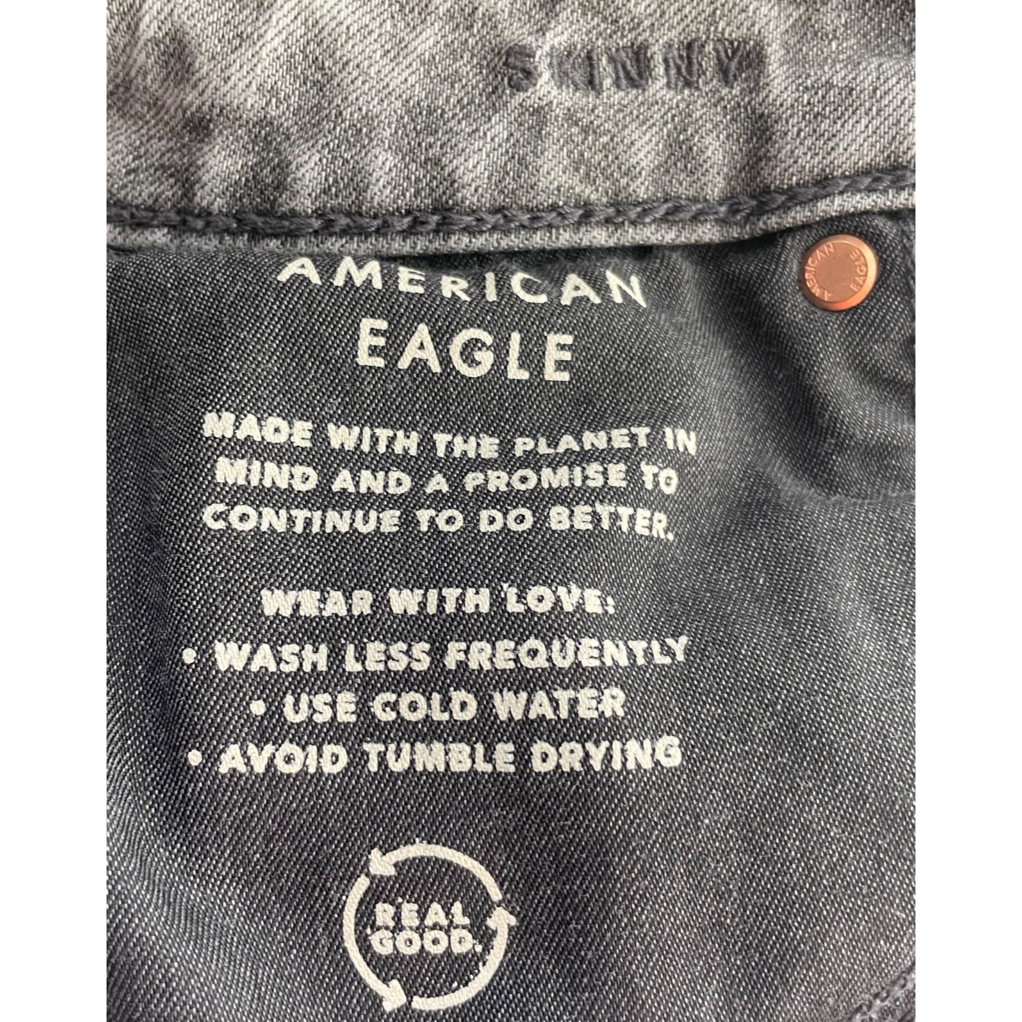 American Eagle Women's Size 28 X 32 Grey Distressed Denim Skinny Jean Pants