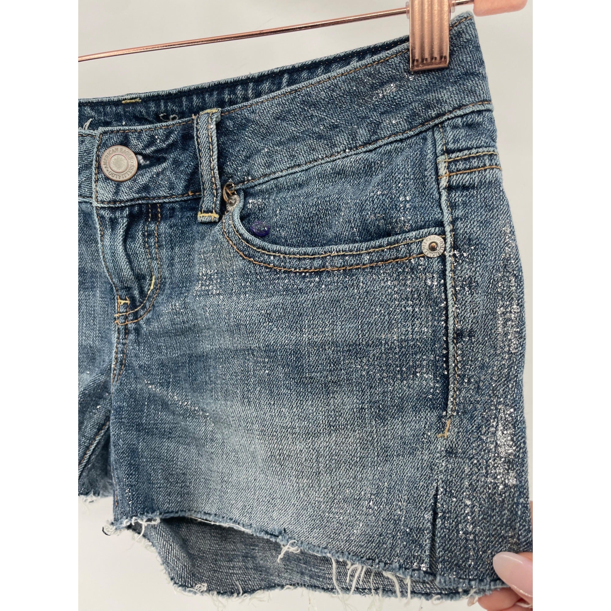 American Eagle Women's Size 0 Sparkly Blue Jean Denim Rip-Off Shorts