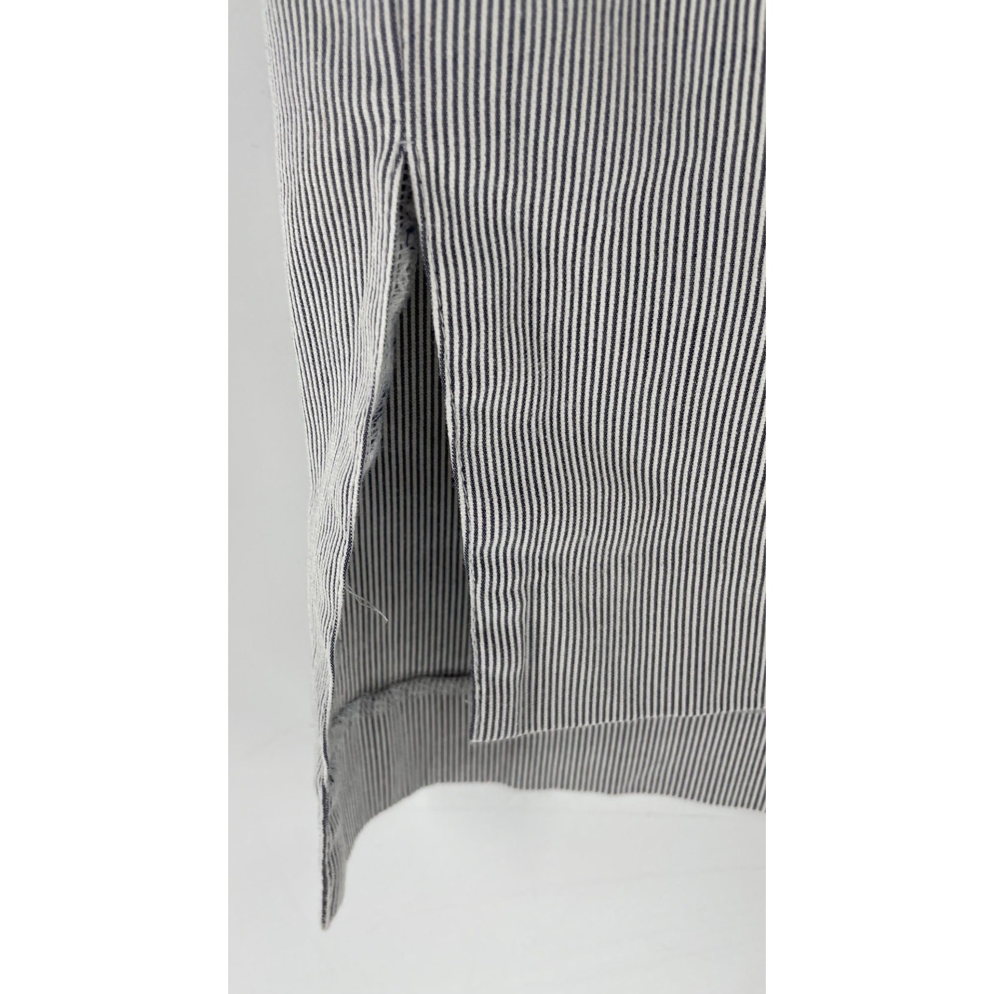 Halogen Women's Size 14 Grey & White Pinstriped Pencil Skirt