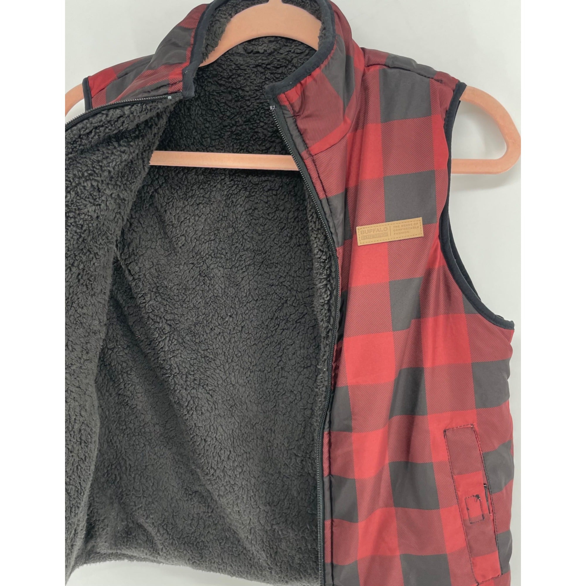 David Bitton Buffalo Kid's Unisex Size Medium Red & Black Checkered Puffer Vest