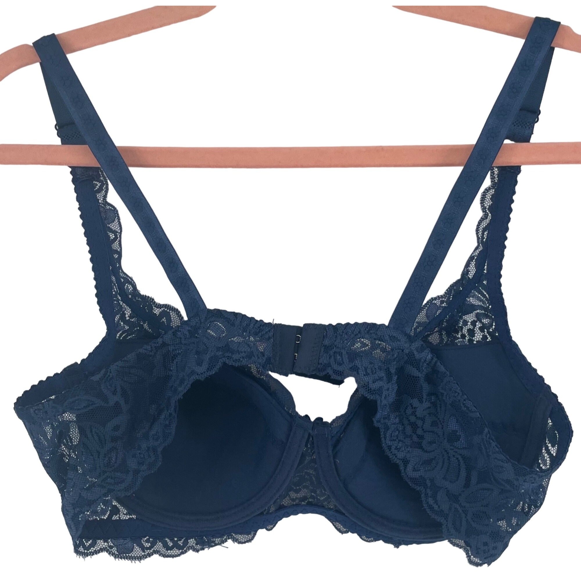 NWOT Women's Size XL Blue Lace Padded & Wired Bra