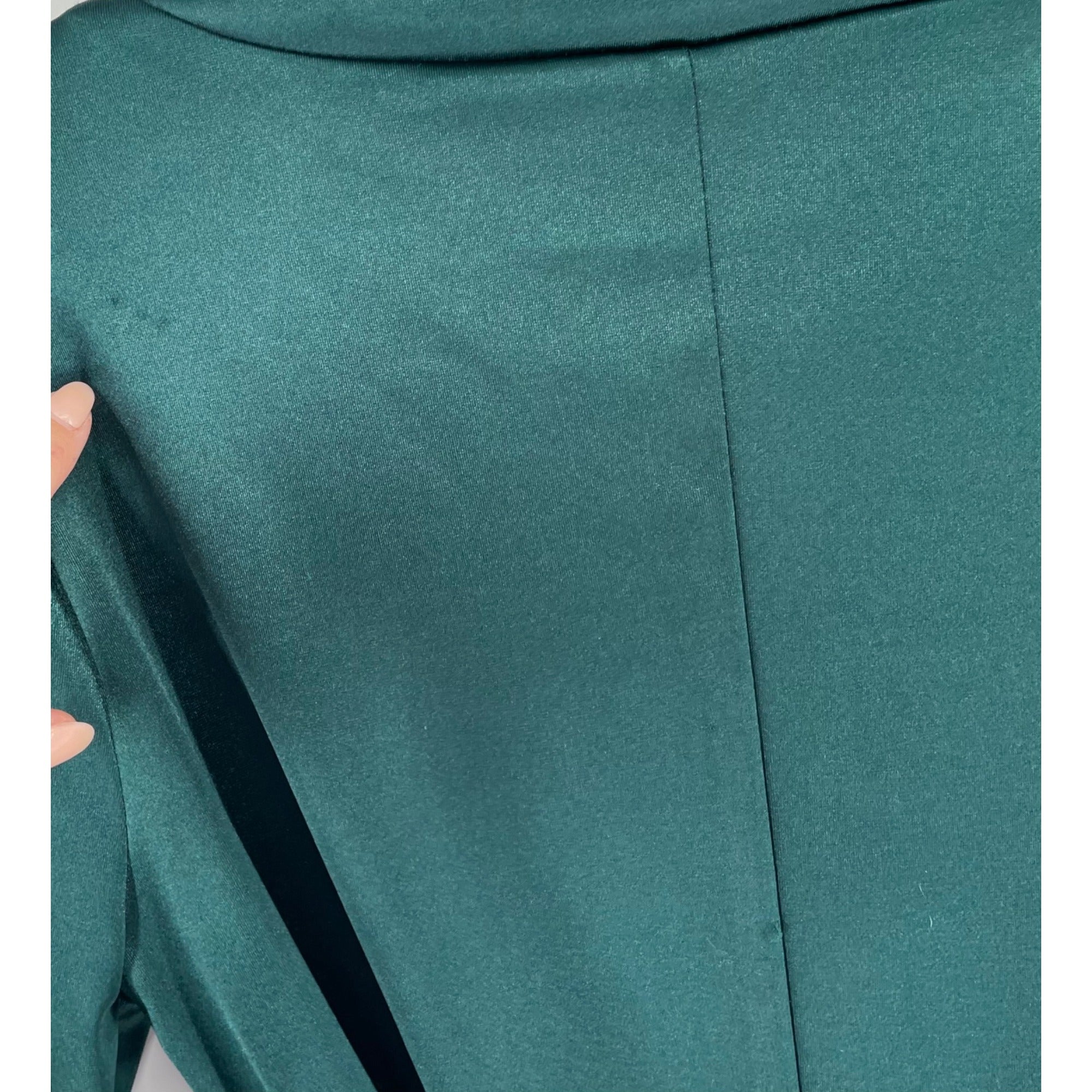 Windsor Women's Size Small Emerald Green Deep V-Neck Zip-Up Satin Party W/ Sash