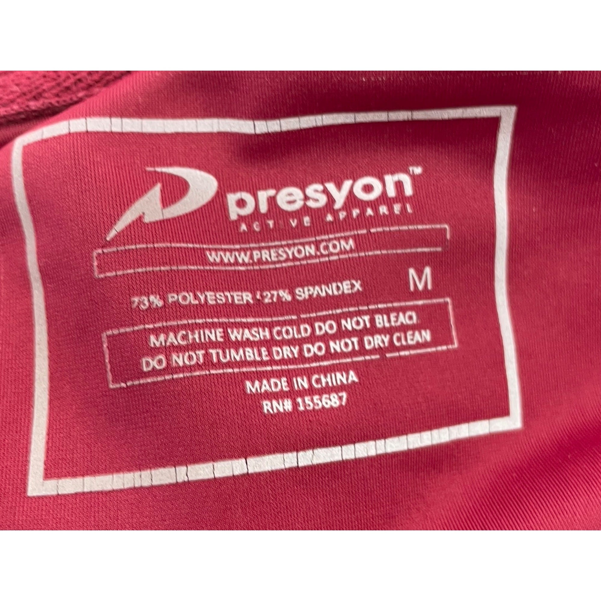 NWT Presyon Apparel Size Medium Women's Raspberry Workout Top & Leggings Set