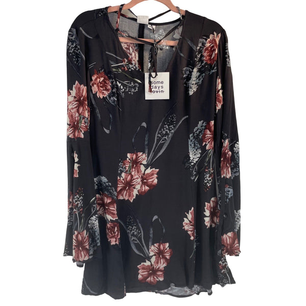 NWT Somedays Lovin' Women's Size Medium Navy/Mauve Floral Bell Sleeve Dress