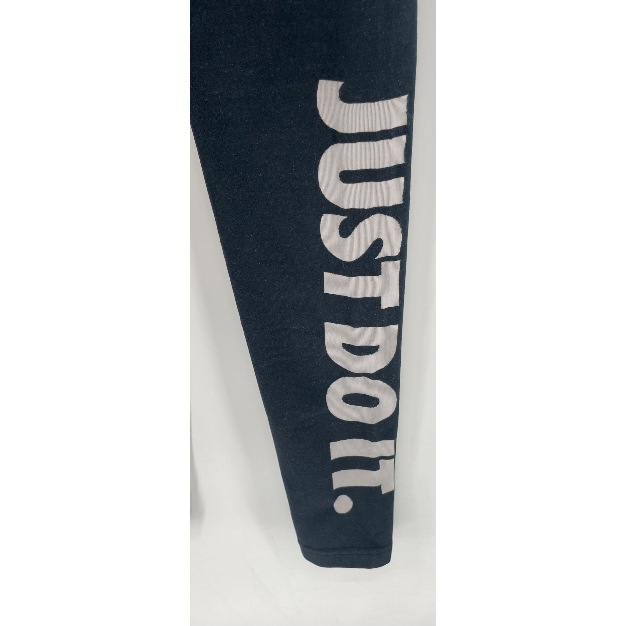 Nike Women's Size Small Black & White "Just Do It" Workout Leggings