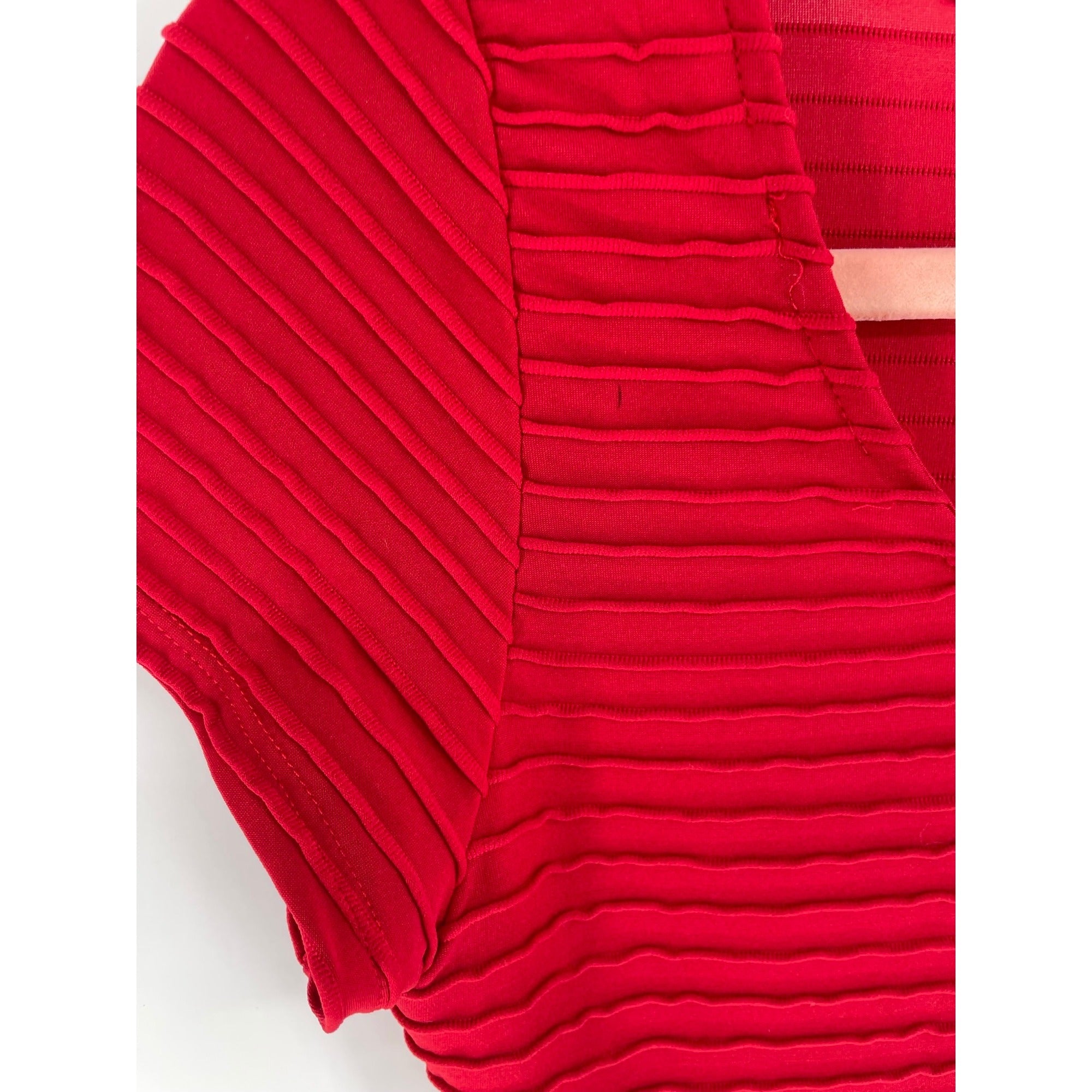 Chocolate Women's Size Small Red Short-Sleeved Pleated Ruffle Bodycon Dress