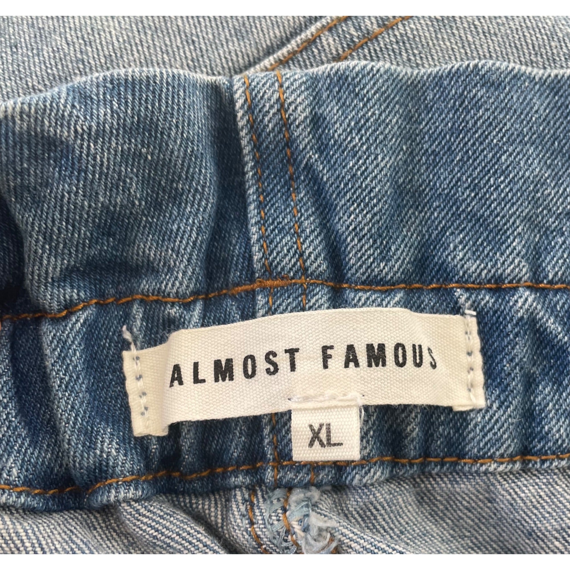 Almost Famous Women's Size XL Elastic Ruffle Waist Band Denim Jeans