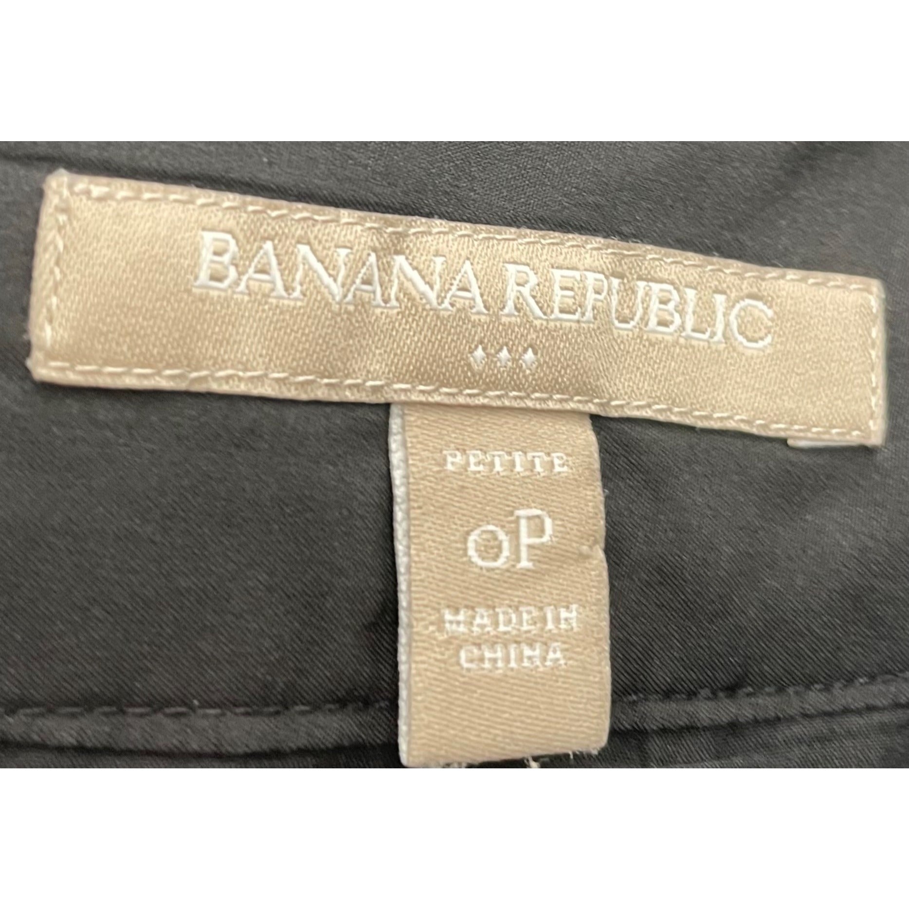 Banana Republic Women's Size 0P Dark Grey Mini Skirt