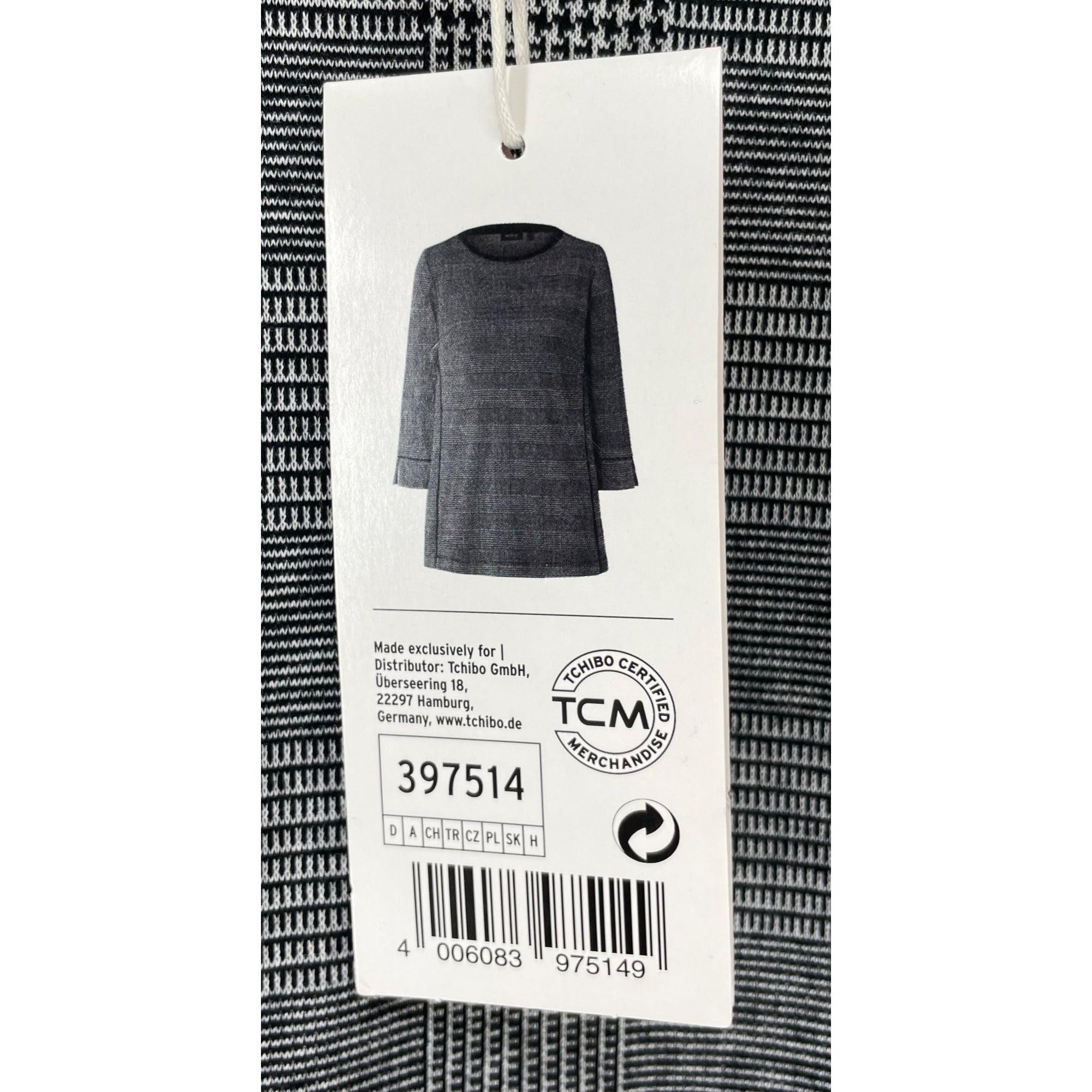 NWT Tchibo Women's Size XL Black & White Houndstooth 3/4 Sleeve Sweatshirt