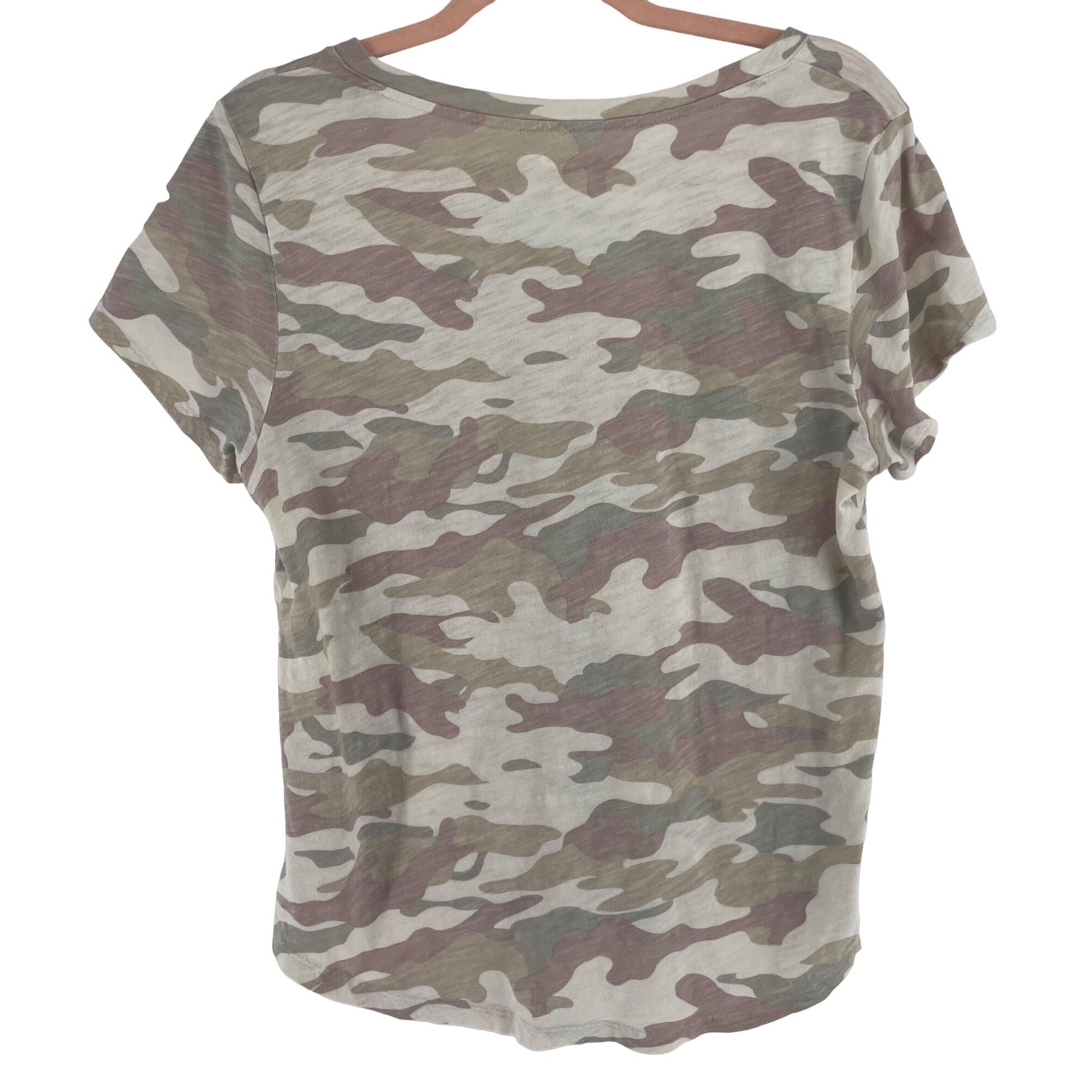 Old Navy Women's Size Medium Cream, Tan, Mauve & Grey Camo Print T-Shirt